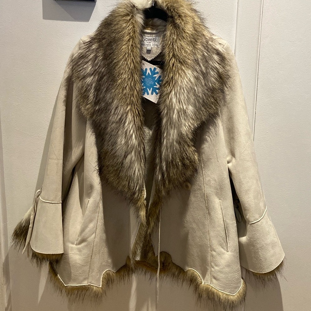 Sumptuous faux shearling coat Melanie Lyne size M/M NWT